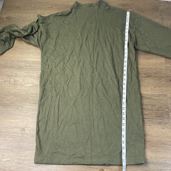 NWT Express Women’s Army Green Long Sleeve Raglan Sleeve Dress, size small - Picture 8 of 12